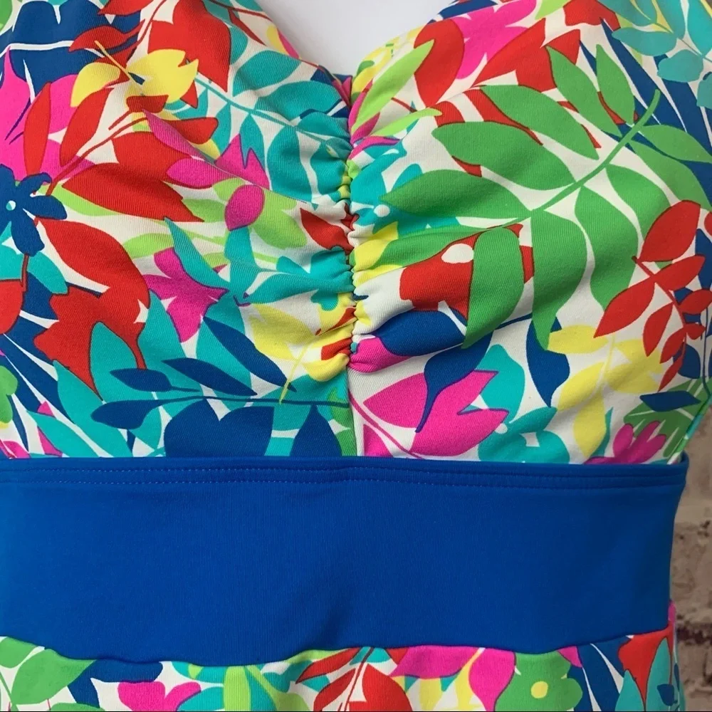 Lands’ End Leaf Print Tropical Tankini Swim Top - Picture 3 of 10